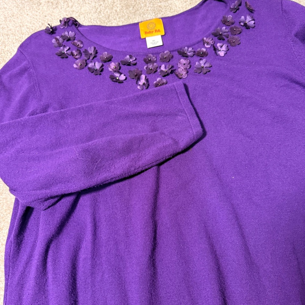 Ruby Rd Womens XL Purple Floral Applique Scoop Neck Long Sleeve Knit Sweater Top